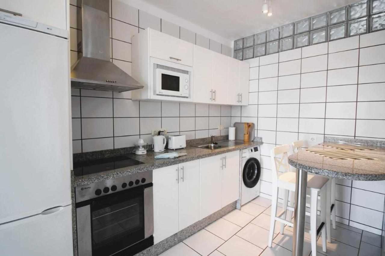 Nautic Apartment In Puerto Del Carmen Тіас Екстер'єр фото